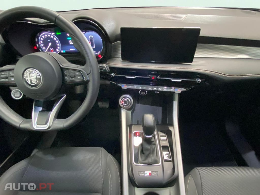 Alfa Romeo Tonale 1.3 Plug-In Hybrid Sprint e-AWD