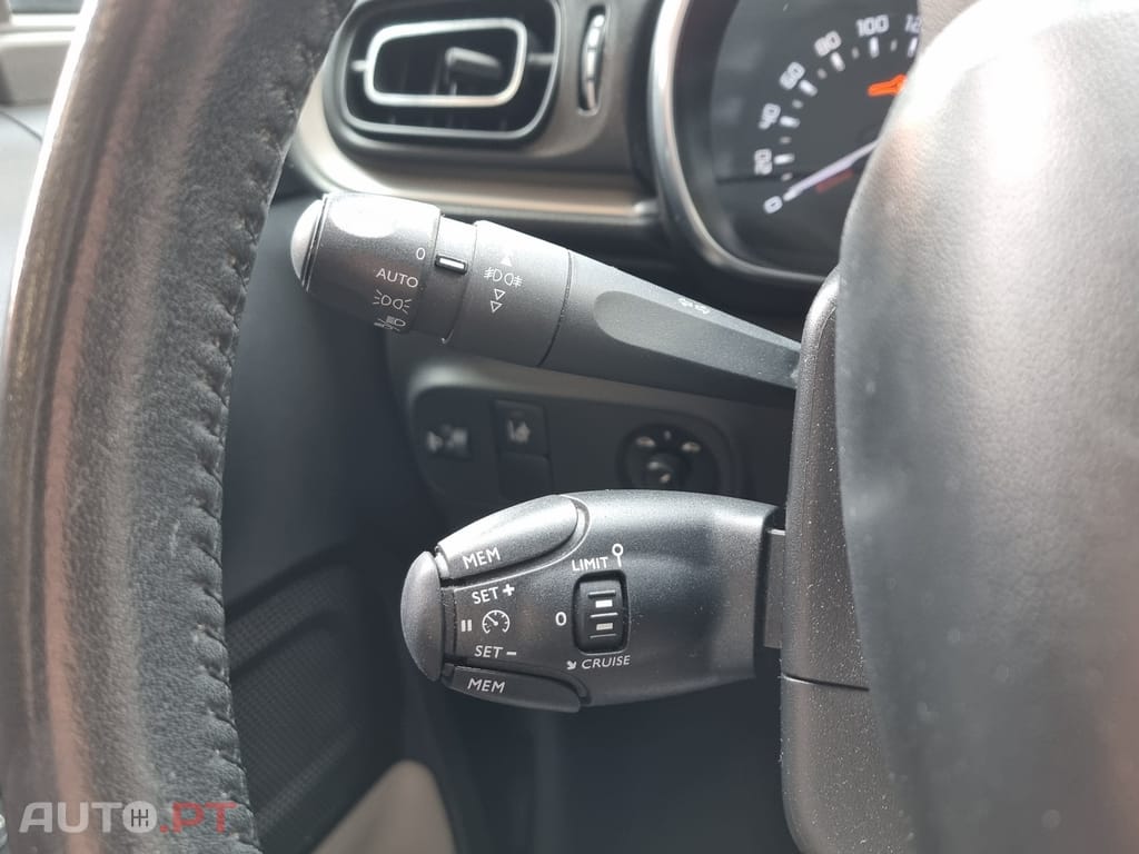 Citroen C3 1.2 PureTech Shine