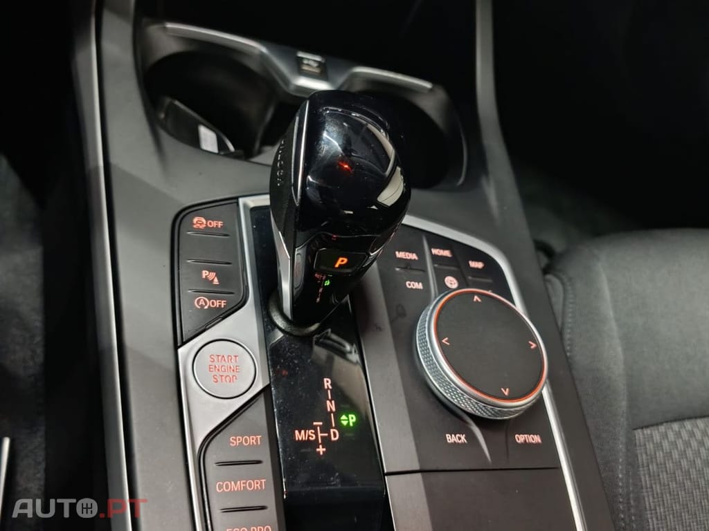 BMW 216 d Auto 