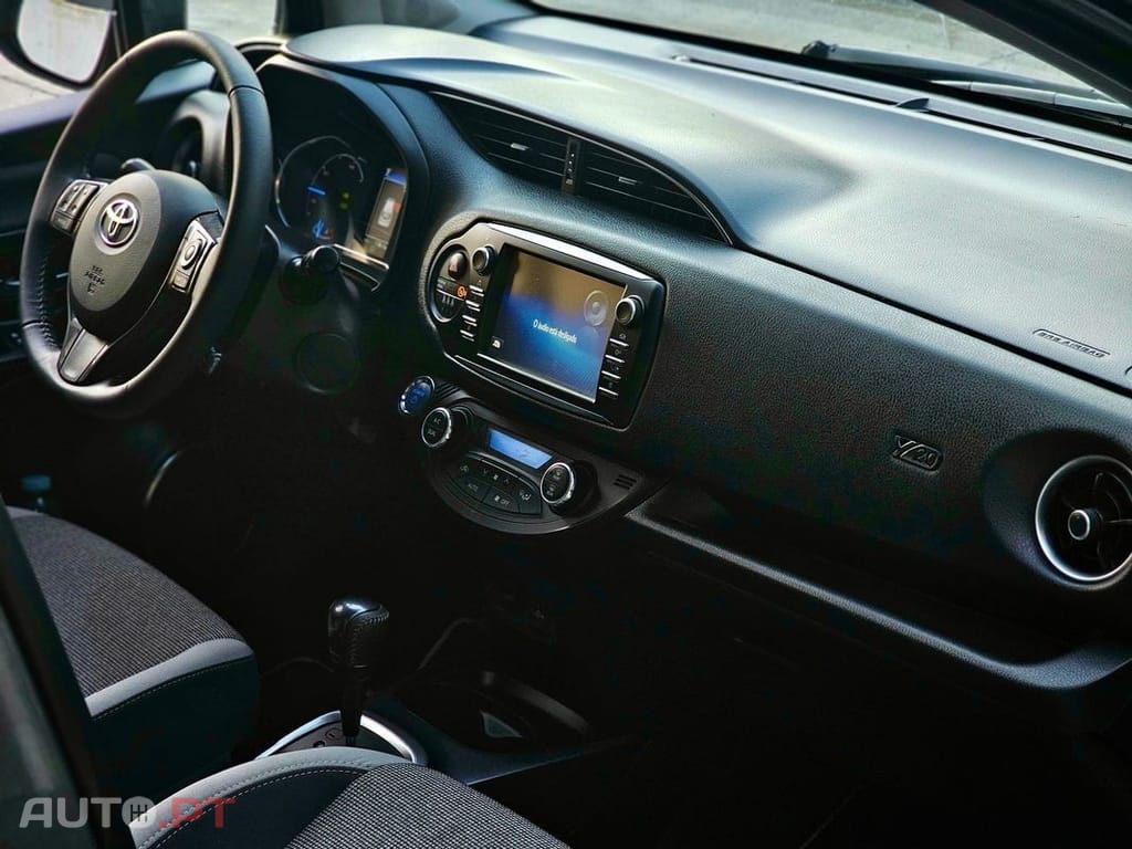 Toyota Yaris 1.5 HSD Comfort