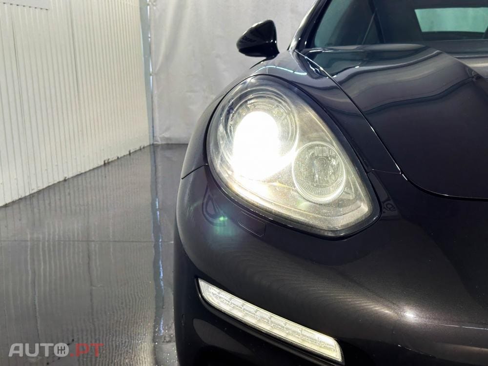 Porsche Panamera S E-Hybrid