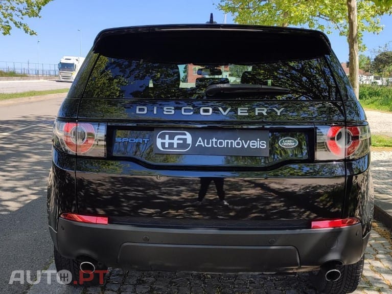 Land Rover Discovery Sport 2.0 eD4 HSE Luxury — fotografia 20