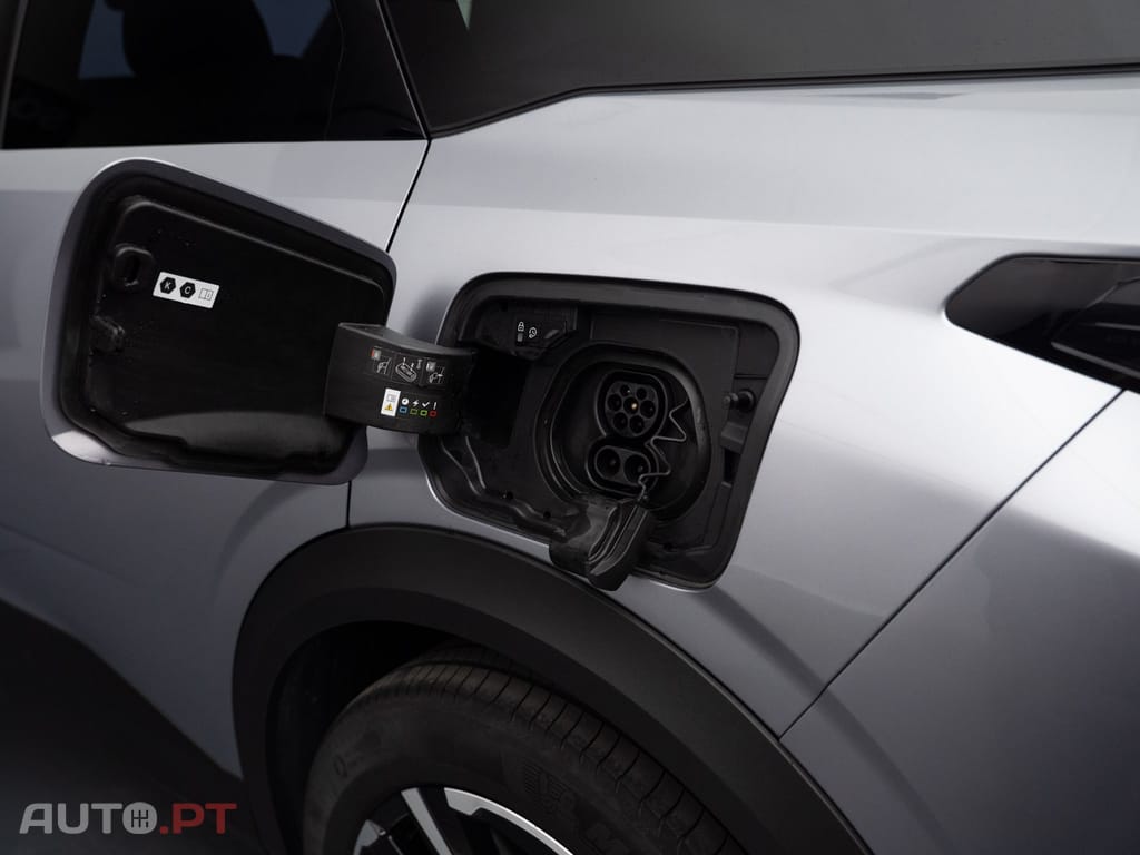 Peugeot E-3008 73 kWh Allure