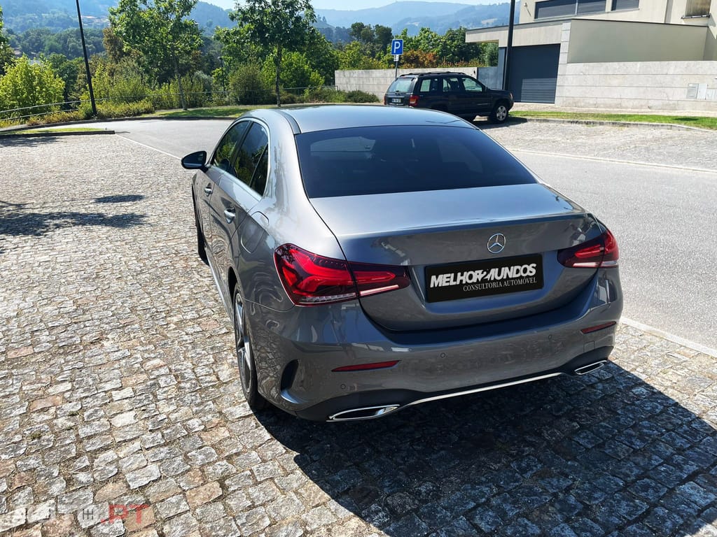 Mercedes-Benz A 250 e AMG Line