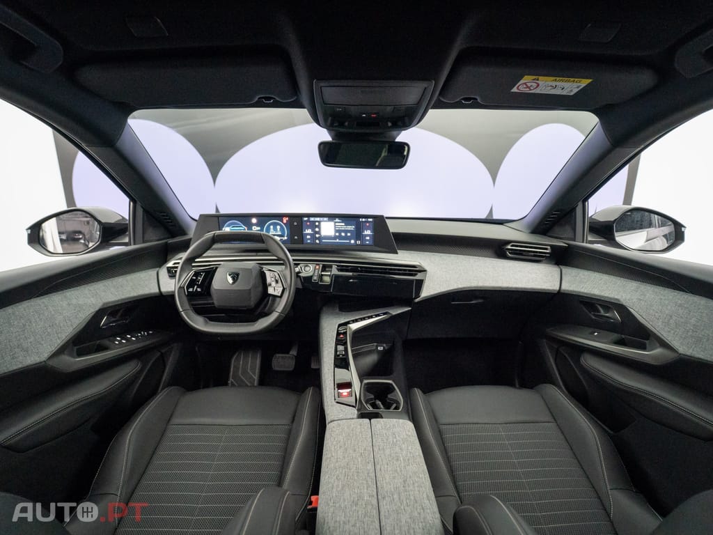 Peugeot 5008 1.2 Hybrid Allure e-DCS6