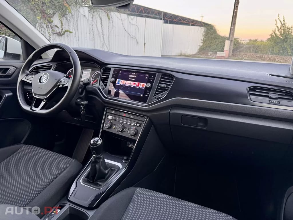 Volkswagen T-Roc 1.6 TDI Style