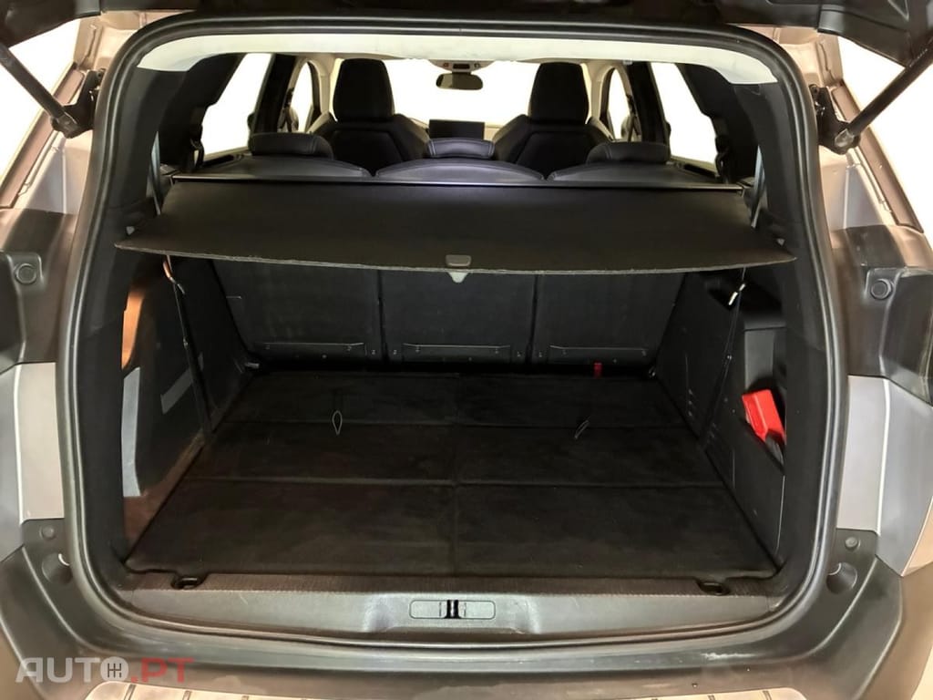 Peugeot 5008 1.5 BlueHDi Allure EAT8