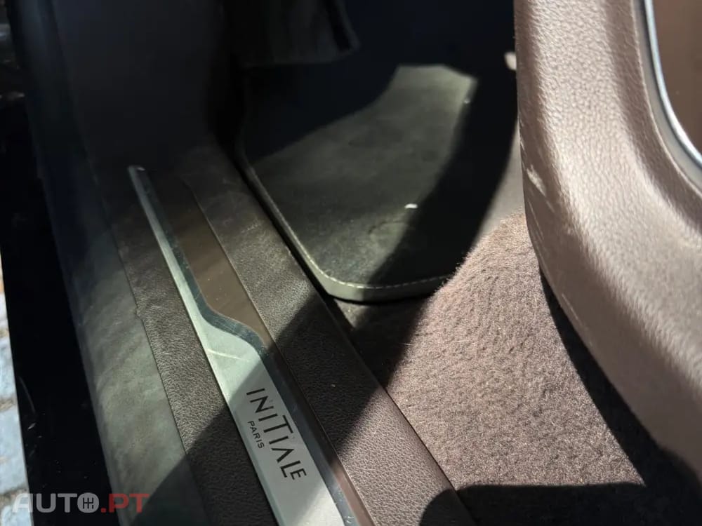 Renault Espace 1.6 dCi Initiale Paris EDC