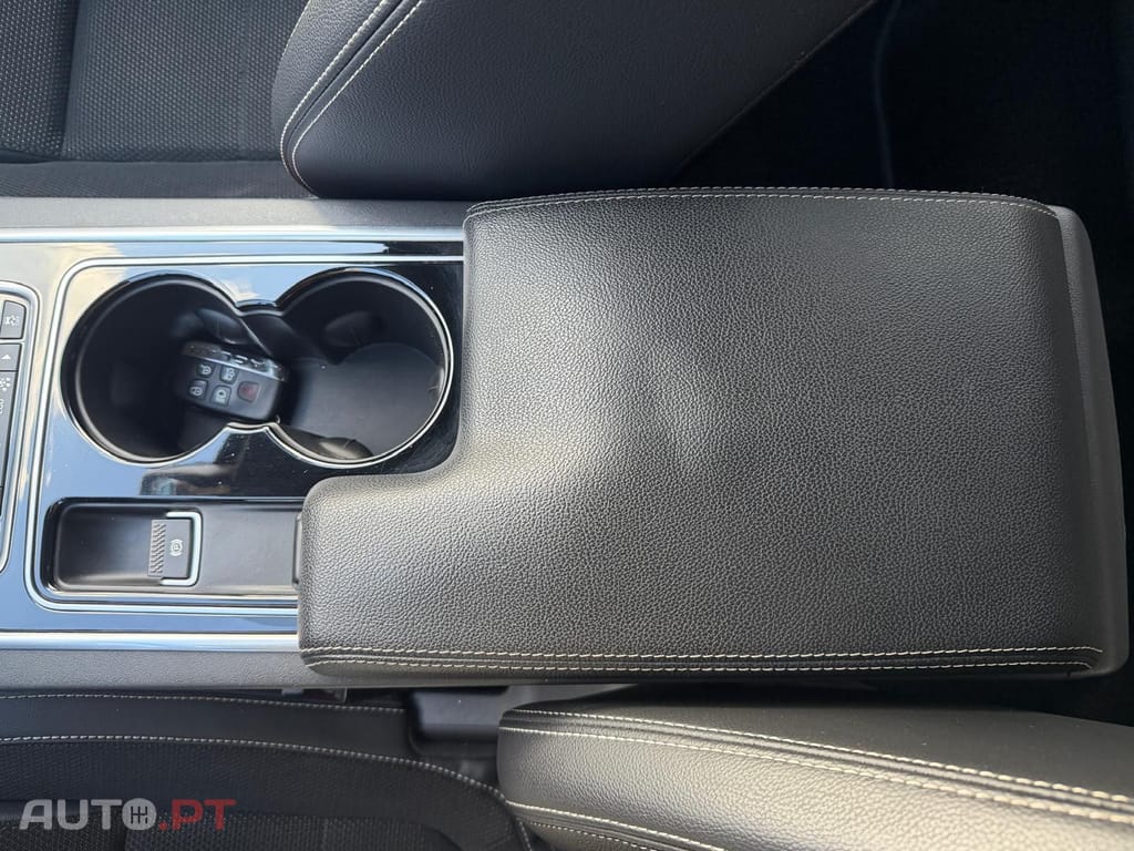 Jaguar XE 2.0 D Prestige