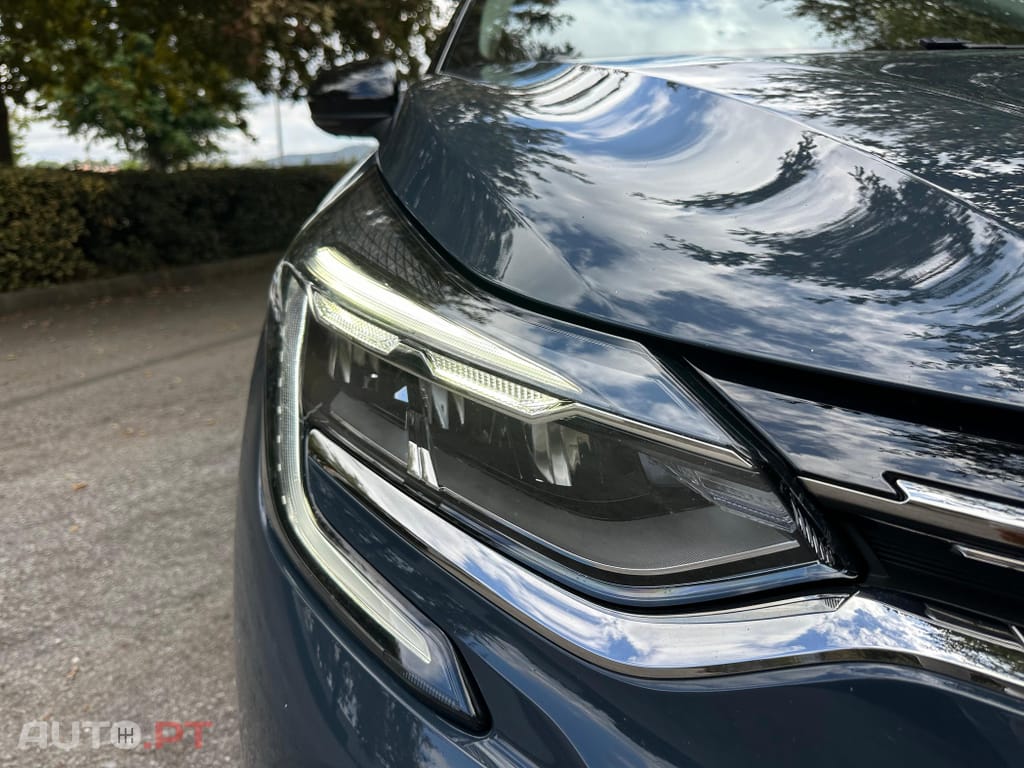 Renault Captur 1.6 E-Tech Initiale Paris
