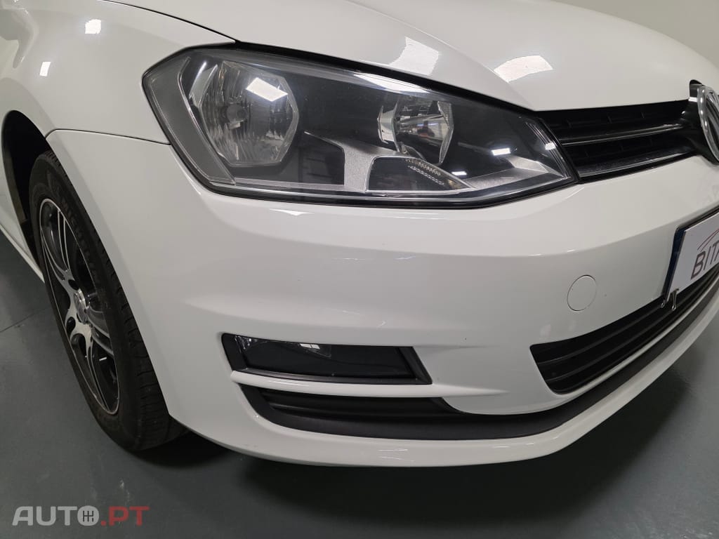 Volkswagen Golf 1.6 HDI CONFORTLINE