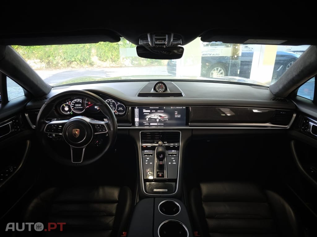 Porsche Panamera 4S Diesel