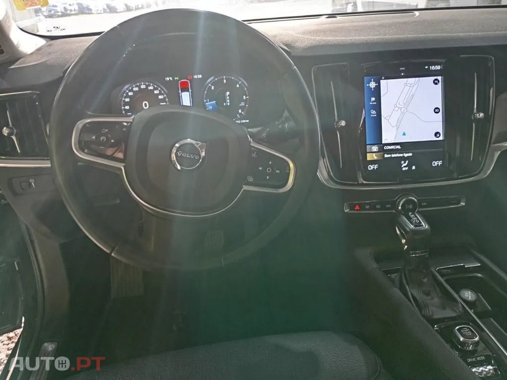Volvo V90 2.0 D4 Momentum Plus Geartronic