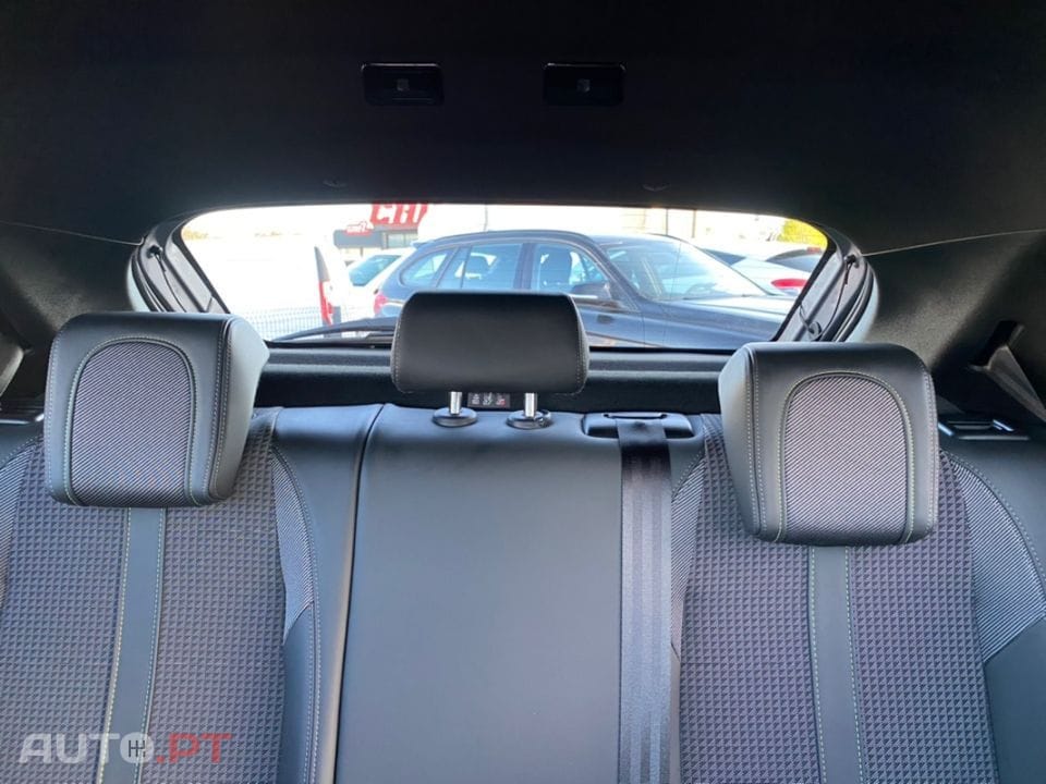 Peugeot E-208 GT Pack