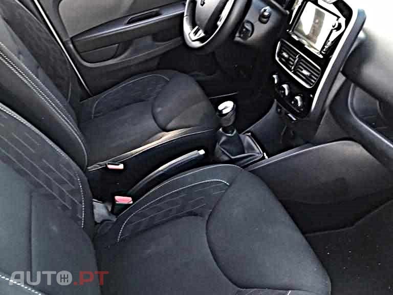 Renault Clio Sport Tourer 1.5 DCI