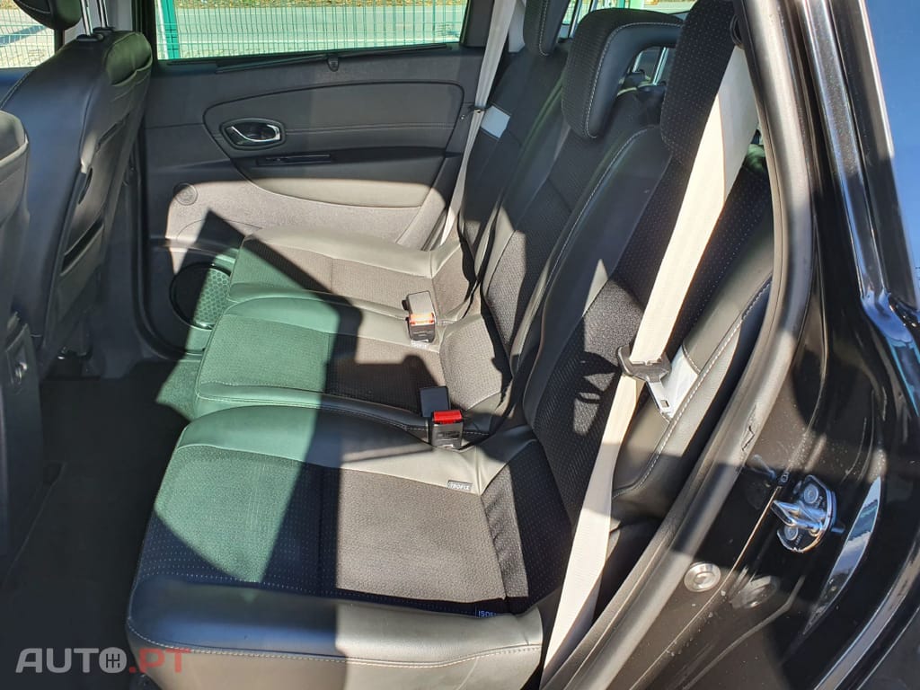 Renault Grand Scénic 1.6 dCi Bose Edition 7L