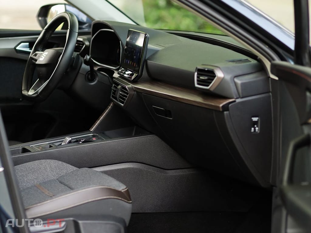 Seat Leon 1.4 e-Hybrid DSG FR
