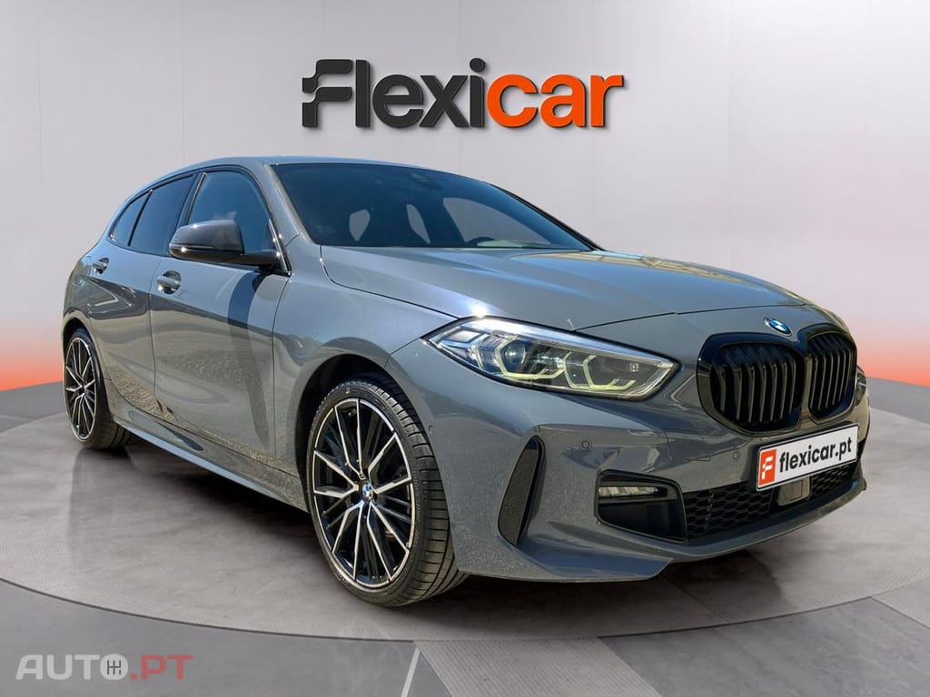 BMW 118 i Pack Desportivo M Auto