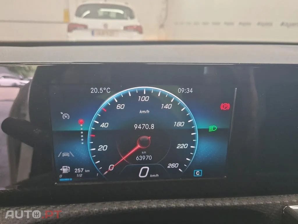Mercedes-Benz A 180 d Business Solutions