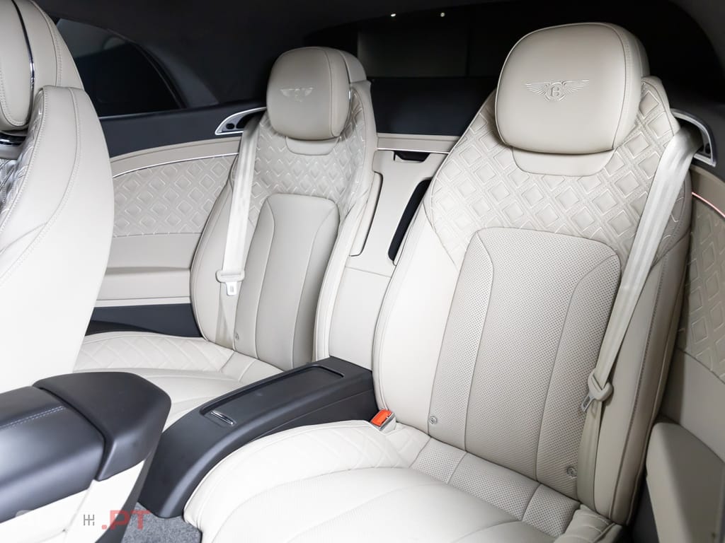 Bentley Continental GT V8
