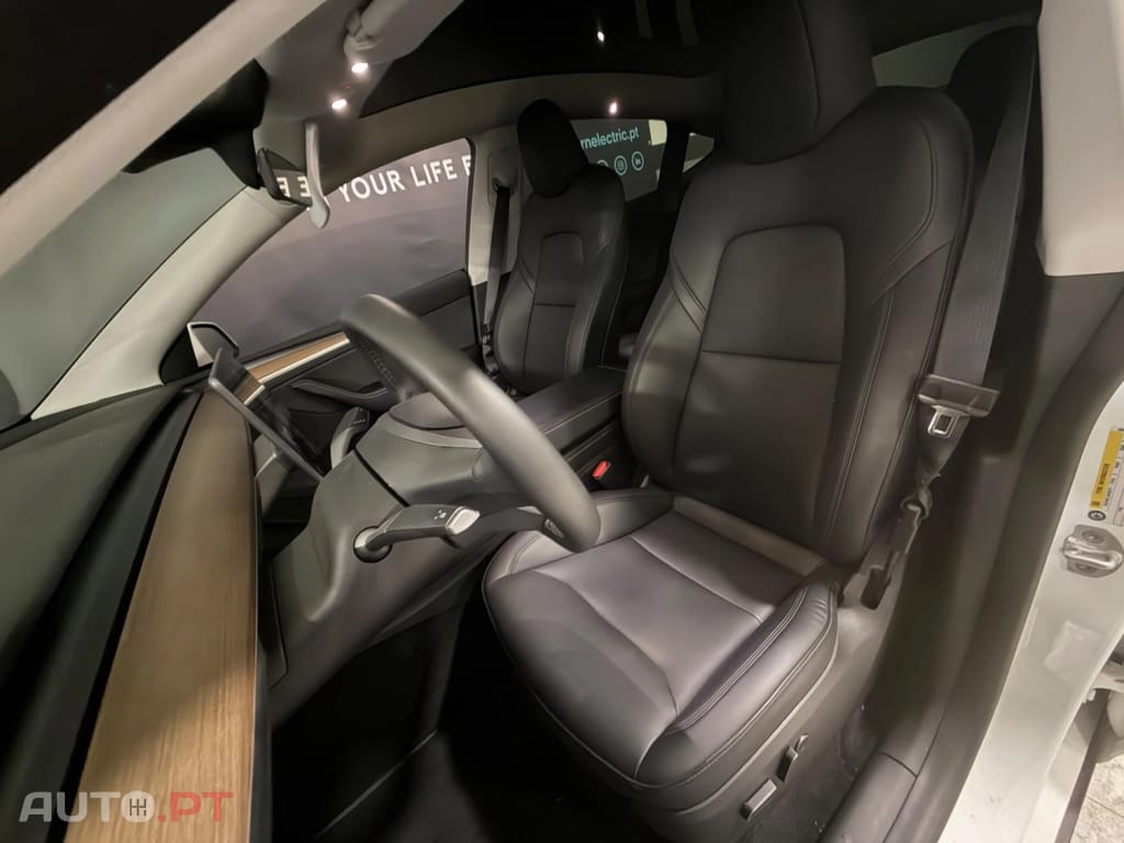 Tesla Model Y Performance Tração Integral