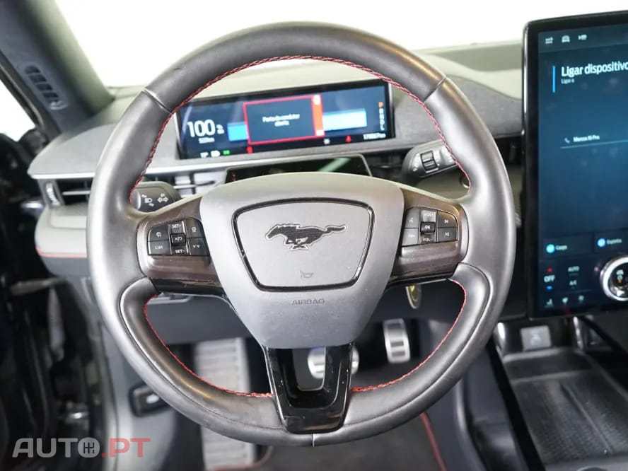 Ford Mustang Mach-E Extended Premium AWD 98 kWh