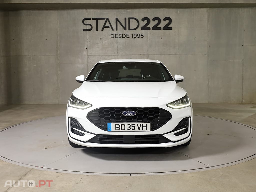 Ford Focus 1.0 EcoBoost MHEV ST-Line Aut