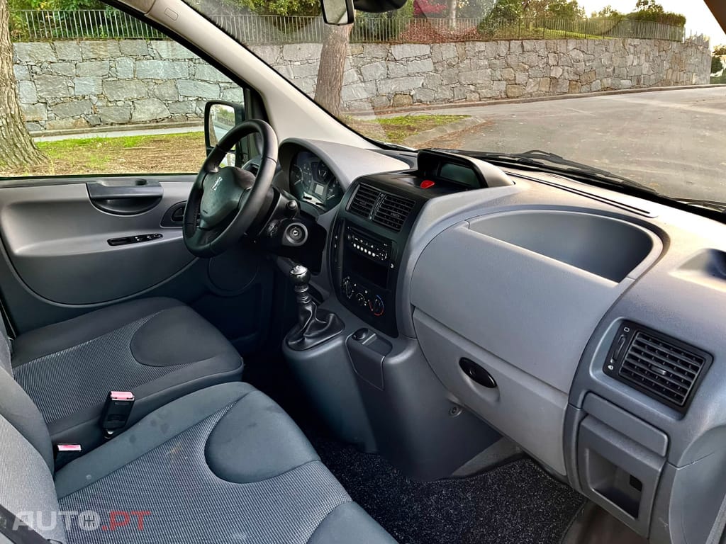 Peugeot Expert 2.0 HDi 229 L2H2