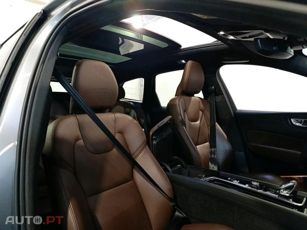Volvo XC60 2.0 T8 PHEV Inscription AWD