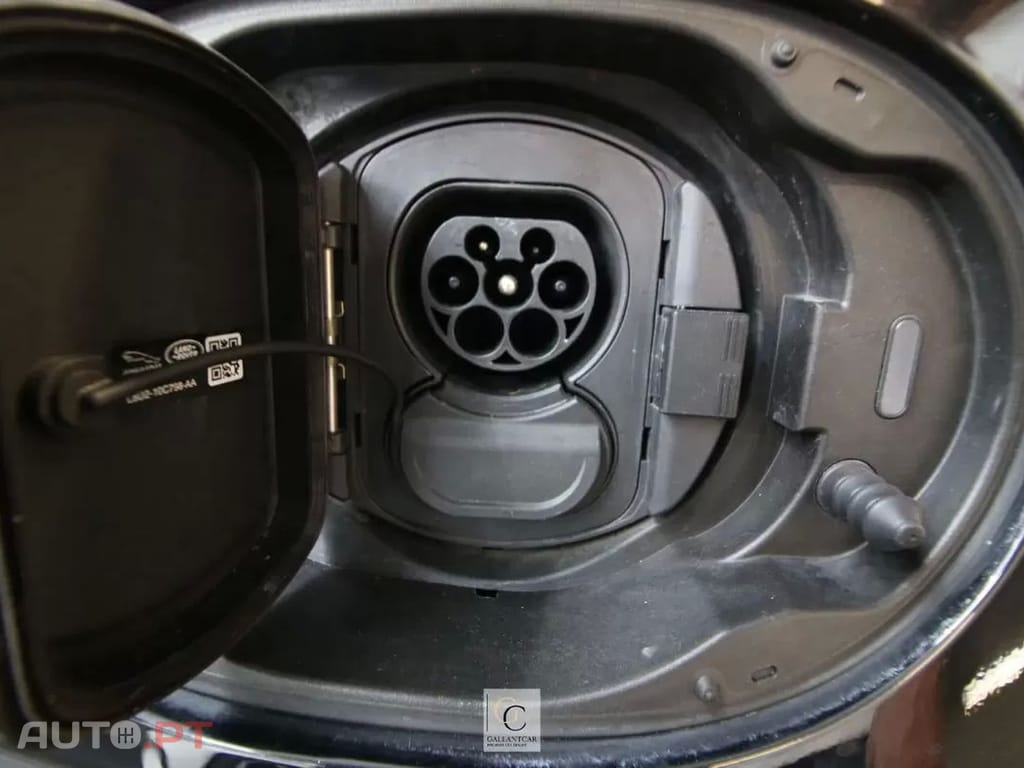 Land Rover Evoque 1.5 P300e AWD Dynamic SE