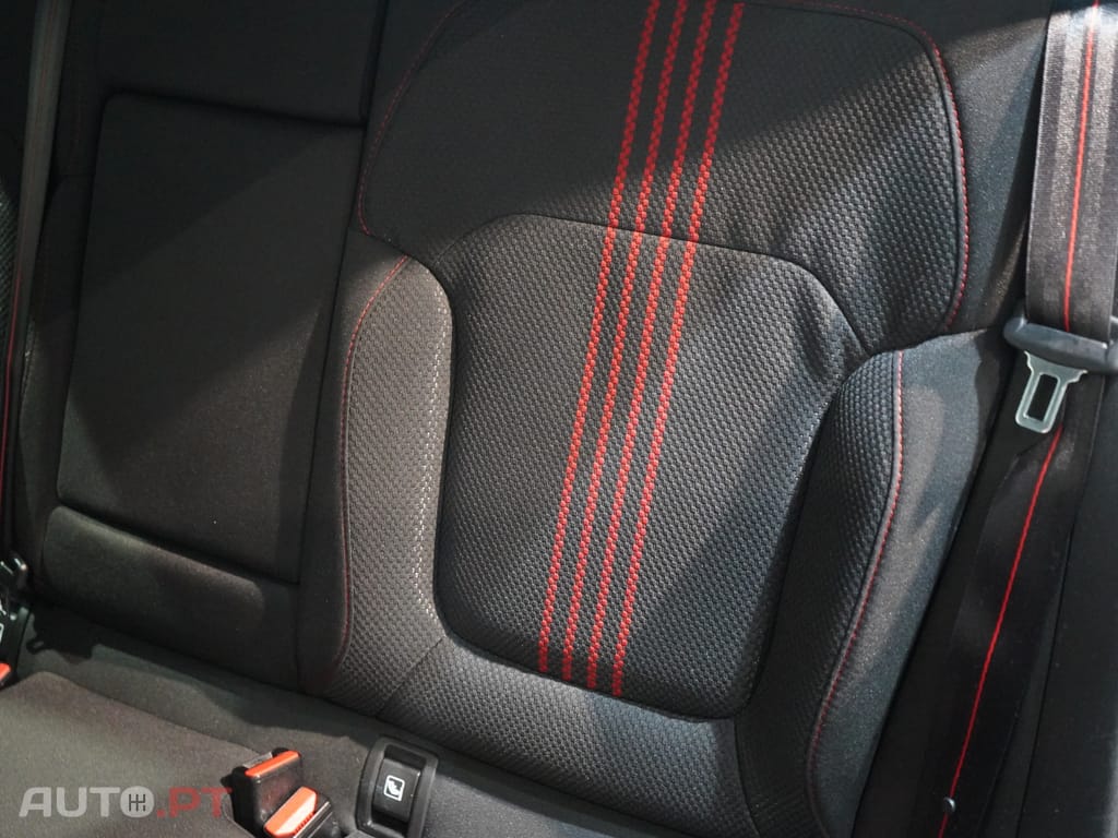 Renault Mégane Sport Tourer 1.3 TCe 140 Int. RSL