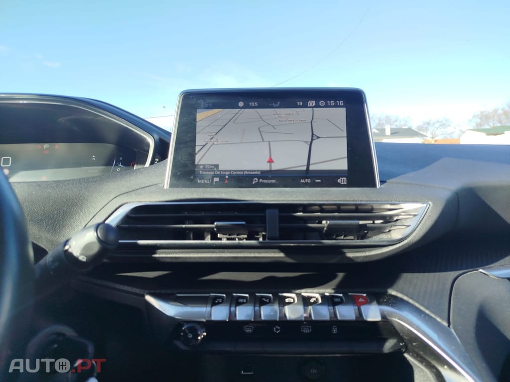 Peugeot 5008 1.6 BlueHDi Crossway EAT6