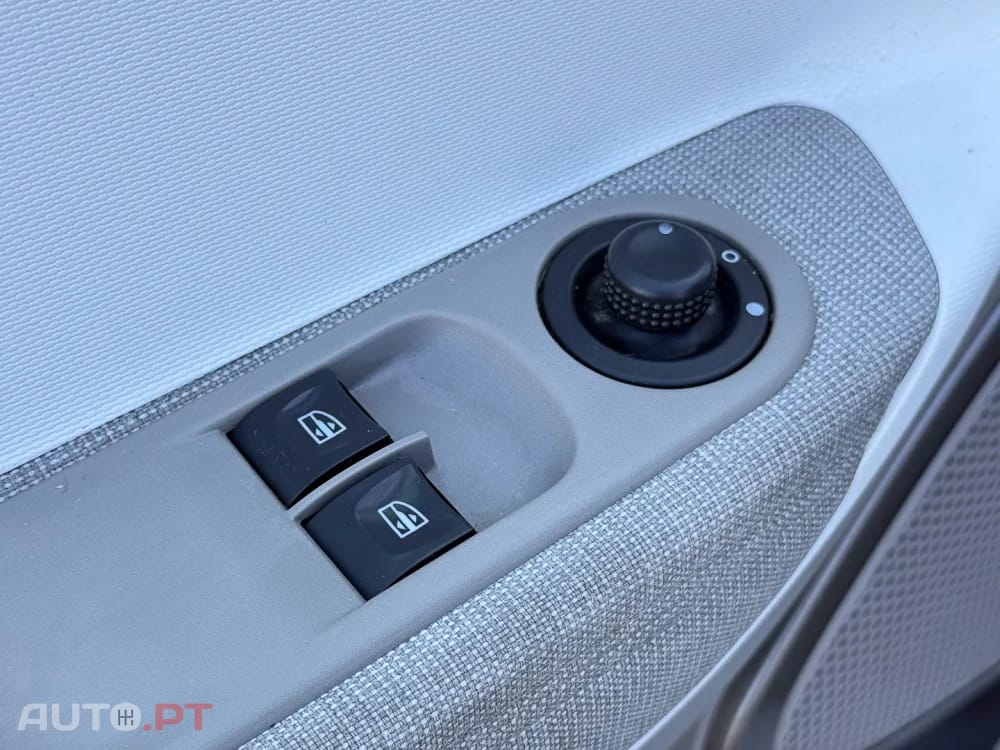 Renault Zoe (s/ Bateria) 41 kwh Life