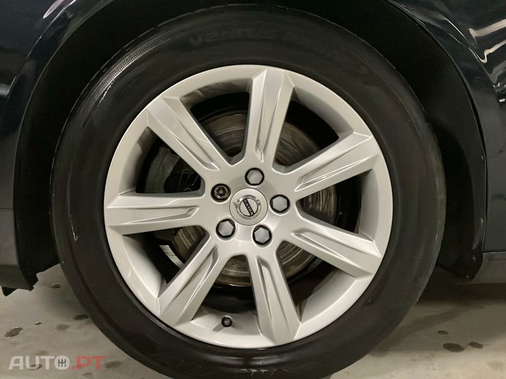 Volvo V90 2.0 D4 Momentum Plus Geartronic