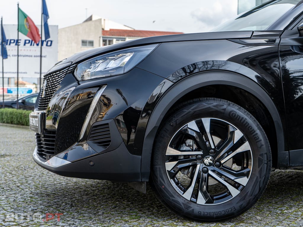 Peugeot 2008 1.2 PureTech Allure Pack