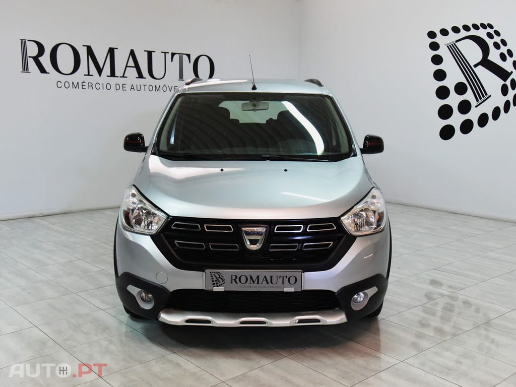 Dacia Lodgy 1.5 Blue dCi Stepway 7L