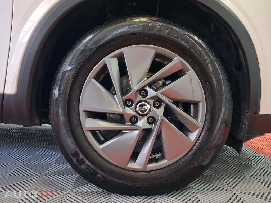 Nissan Qashqai 1.3 DIG-T Acenta