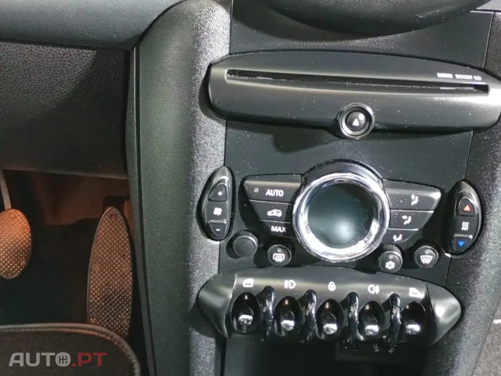 MINI Cooper Cooper D