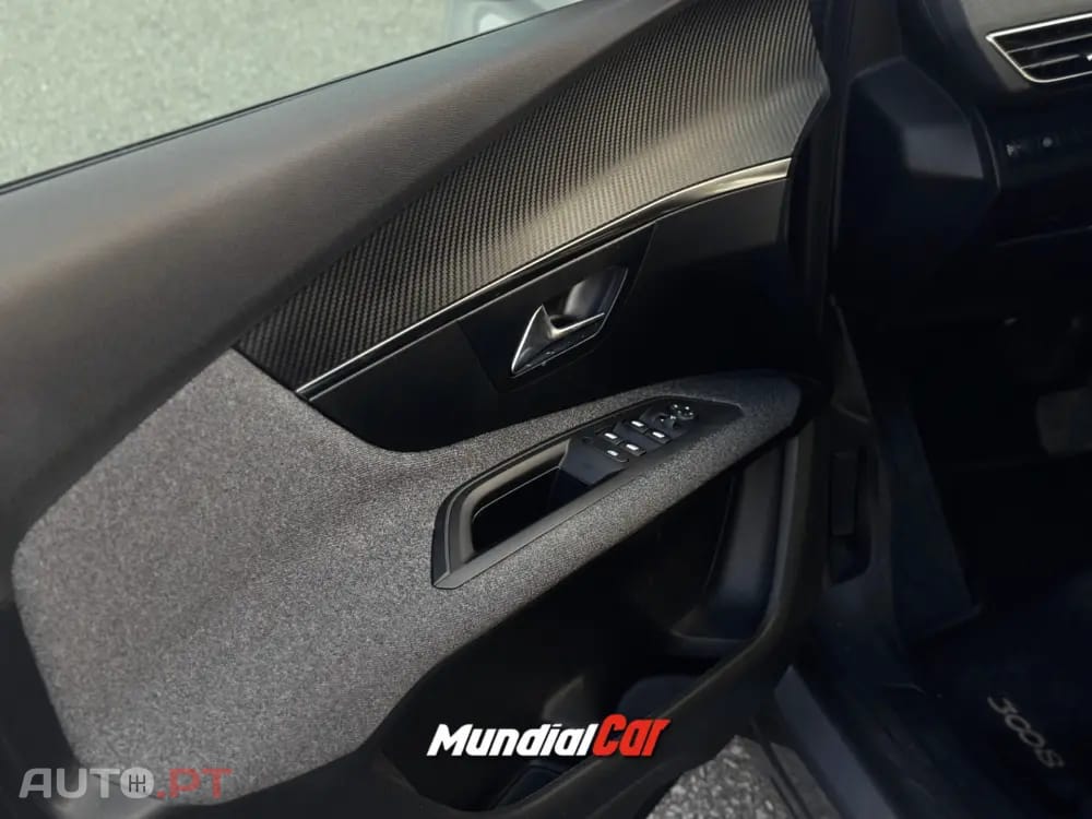 Peugeot 3008 1.2 PureTech Allure EAT8