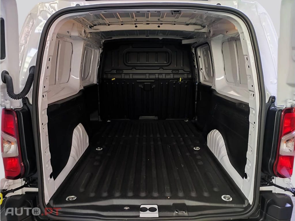 Citroen Berlingo 1.5 BlueHDi 100 S&S XL I.V.A DEDUTIVEL 