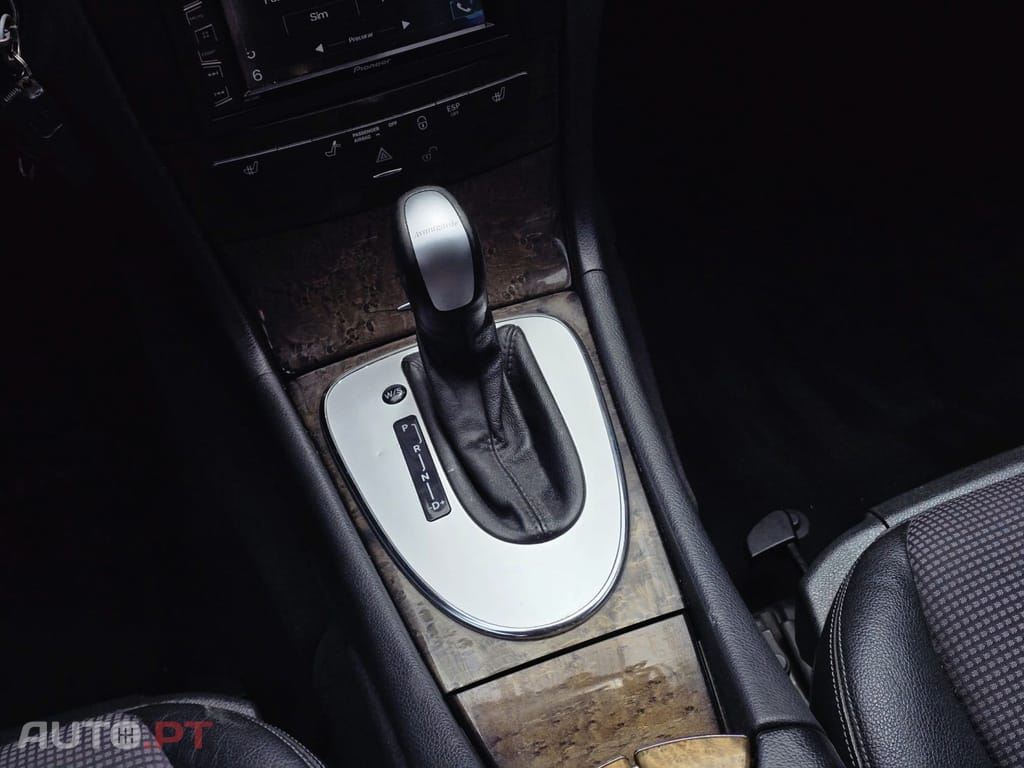 Mercedes-Benz E 220 CDI Avantgarde Aut.