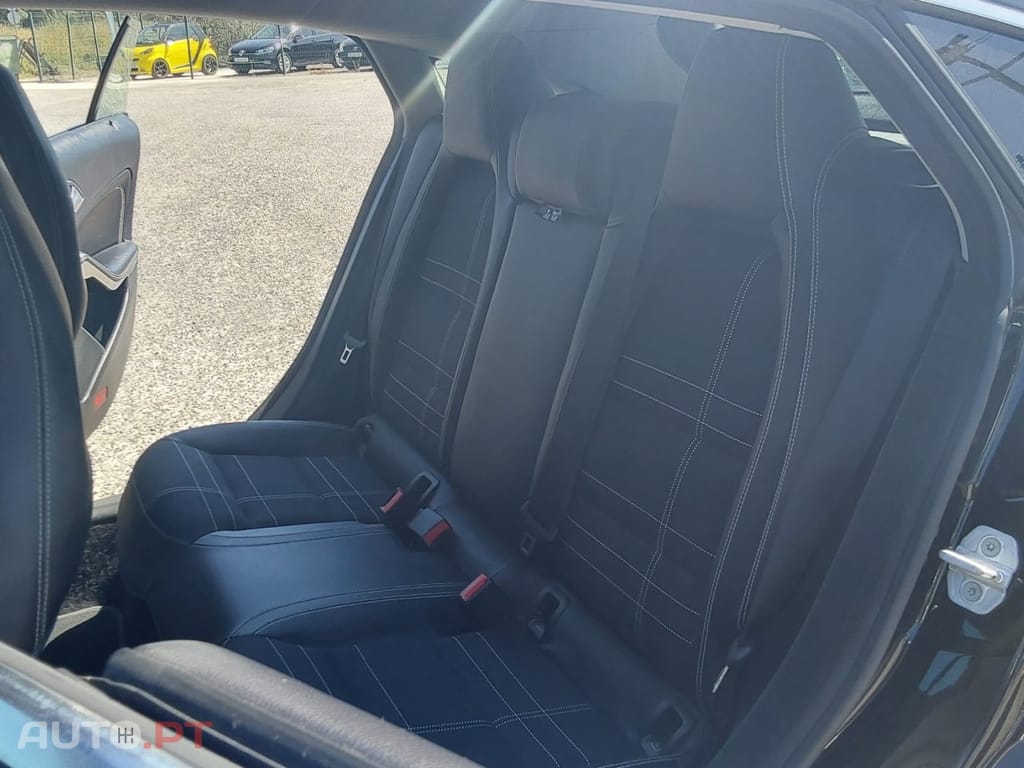 Mercedes-Benz CLA 200 (CDI) d Urban