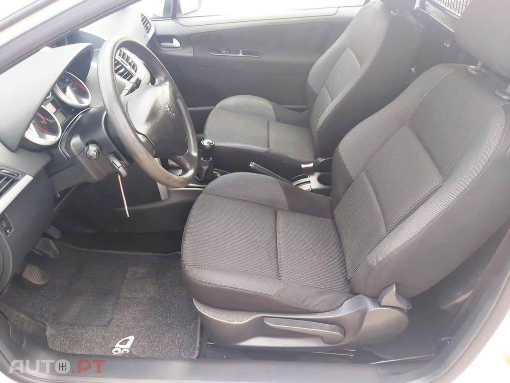 Peugeot 207  1.4 HDI PACK CLIM