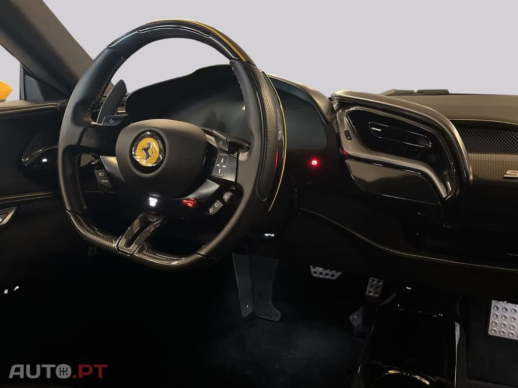 Ferrari SF90 I.V.A DEDUTIVEL 
