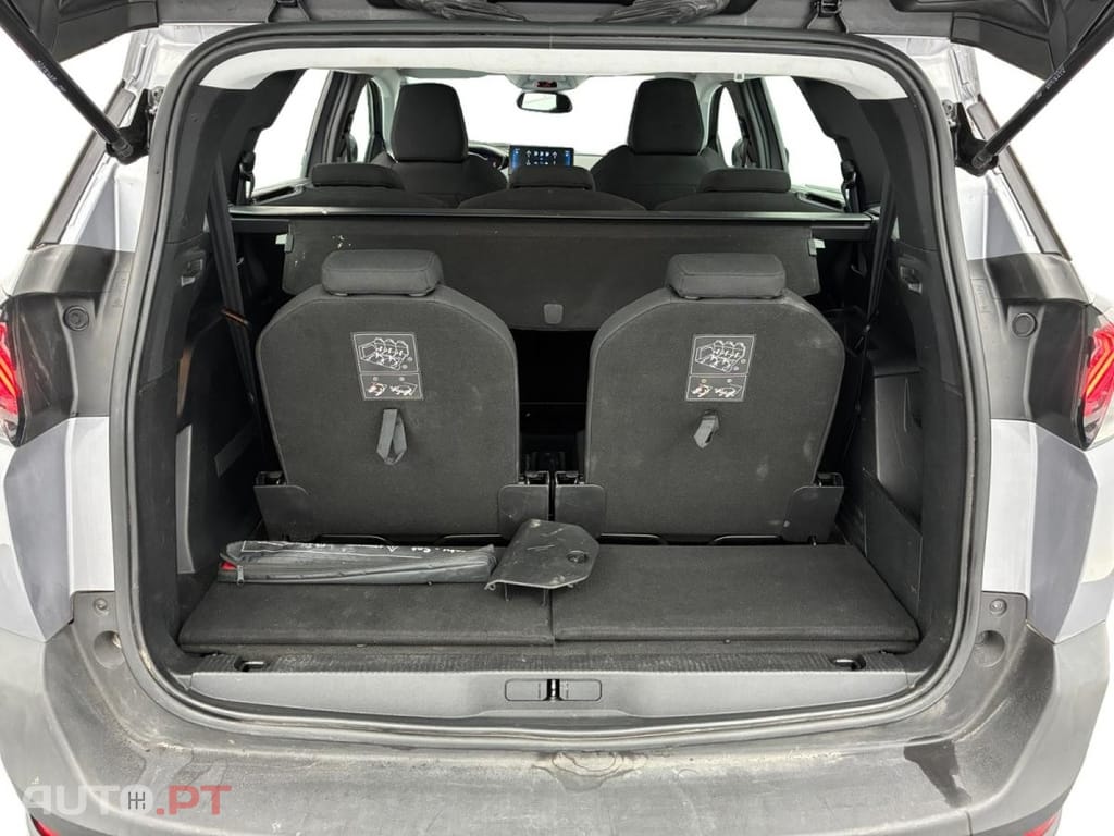 Peugeot 5008 1.2 PureTech Active Pack EAT8