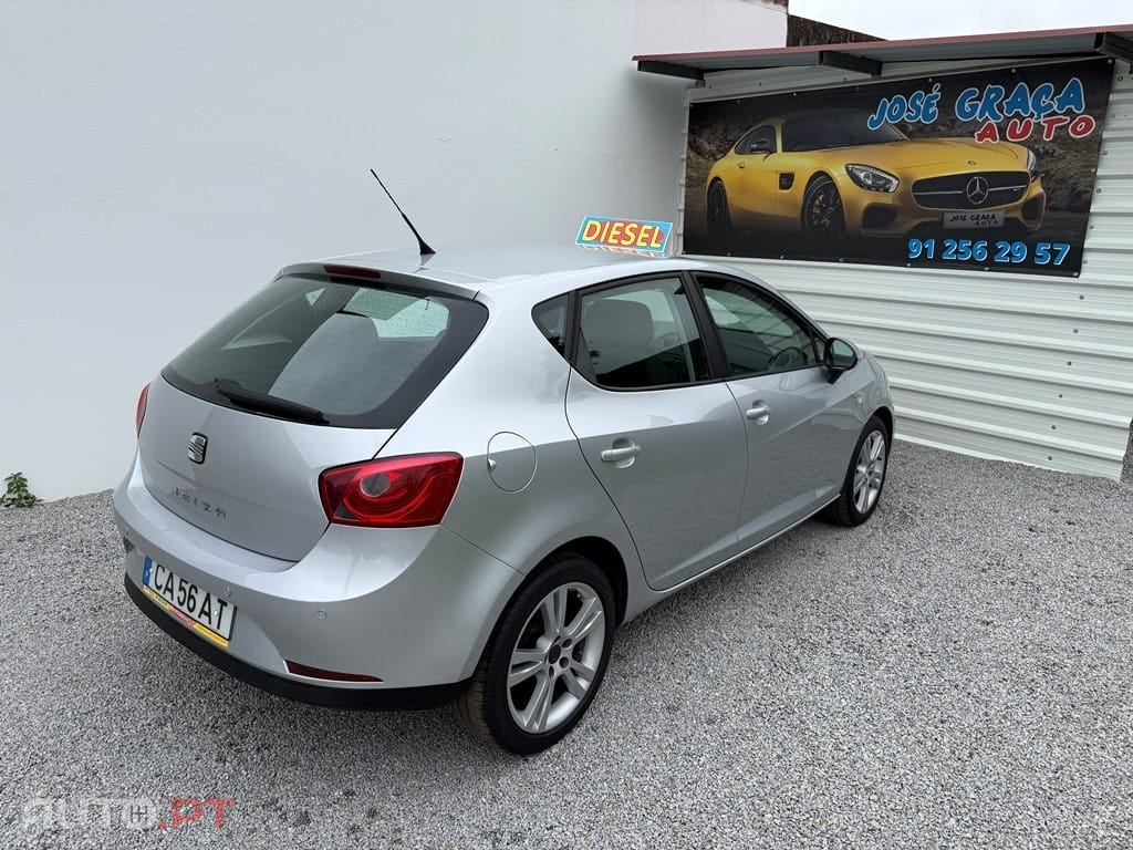 SEAT Ibiza 1.2 TDI CR Ecomotive Reference — fotografia 3