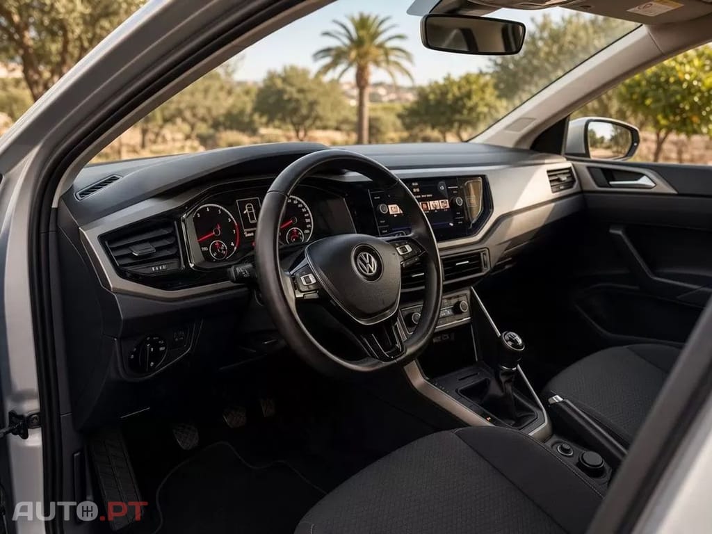 Volkswagen Polo 1.0 Confortline Nav