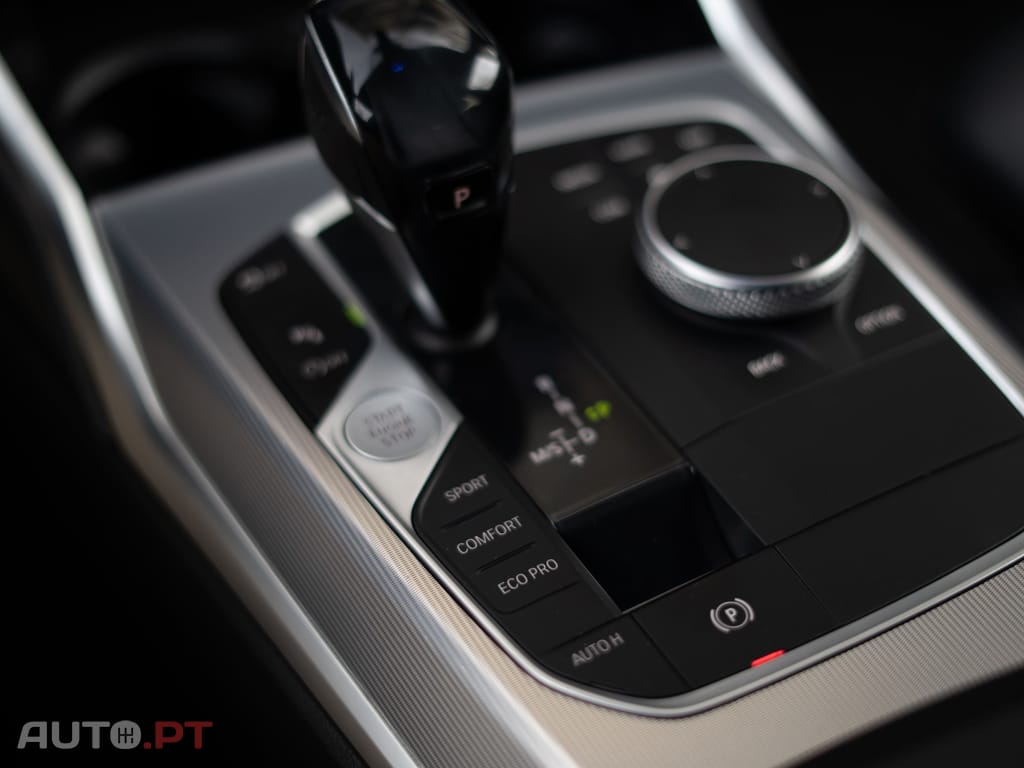 BMW 320 d Line Sport Shadow Auto