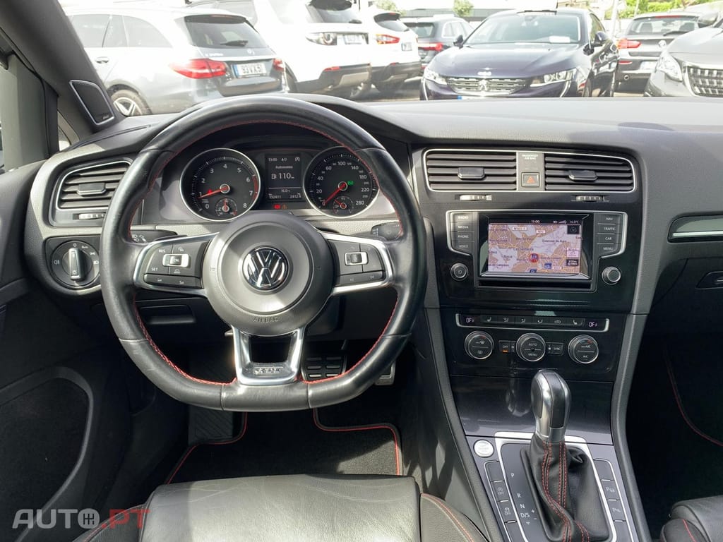 Volkswagen Golf 2.0 TSi GTi DSG Performance