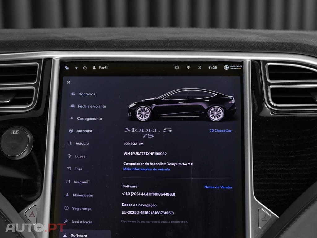 Tesla Model S 75